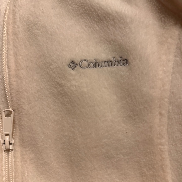 Columbia Cream Fleece Jacket - Picture 2 of 3